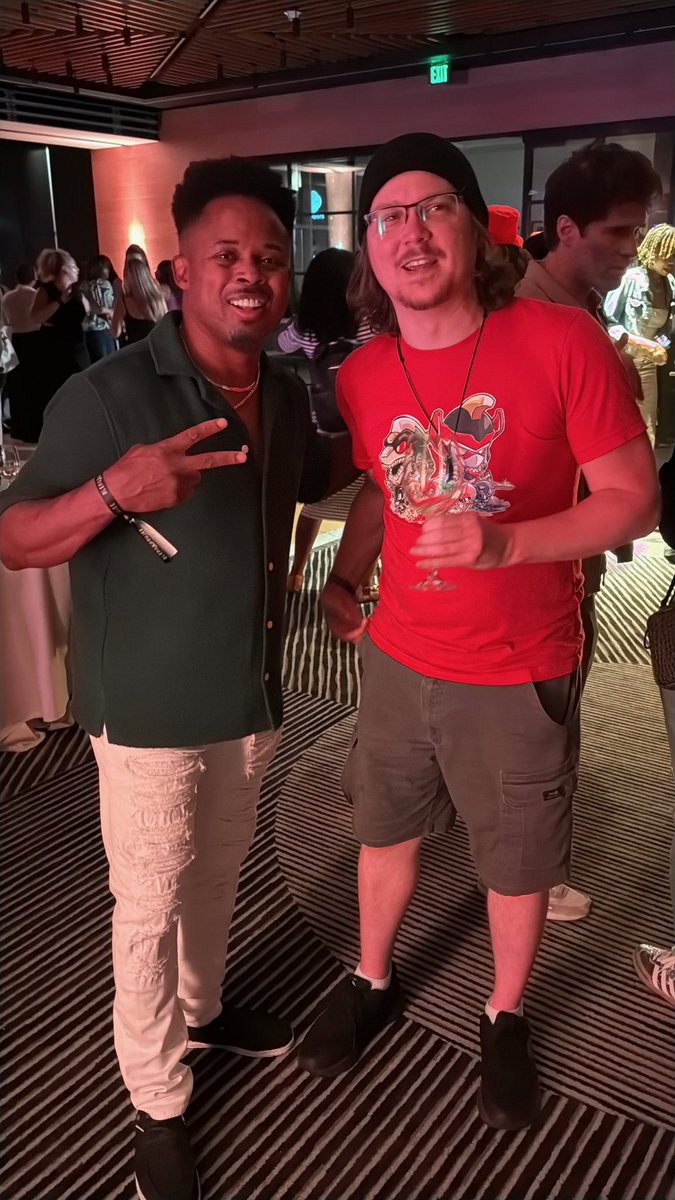 Omn1Media's tweet image. After #SDCC wrapped yesterday @Team_JVS closed the night out over at #BlerdAndBoujee and we had a blast! Got to connect and chat with some amazing people, both peers and majors in the industry!
#SDCC2025