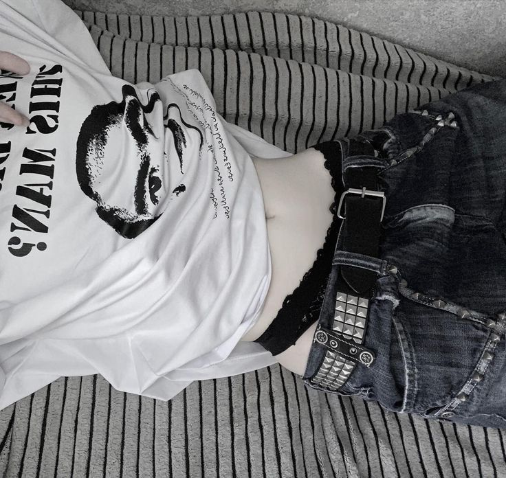 สาวสอง ศรีราชา ชลบุรี tweet media