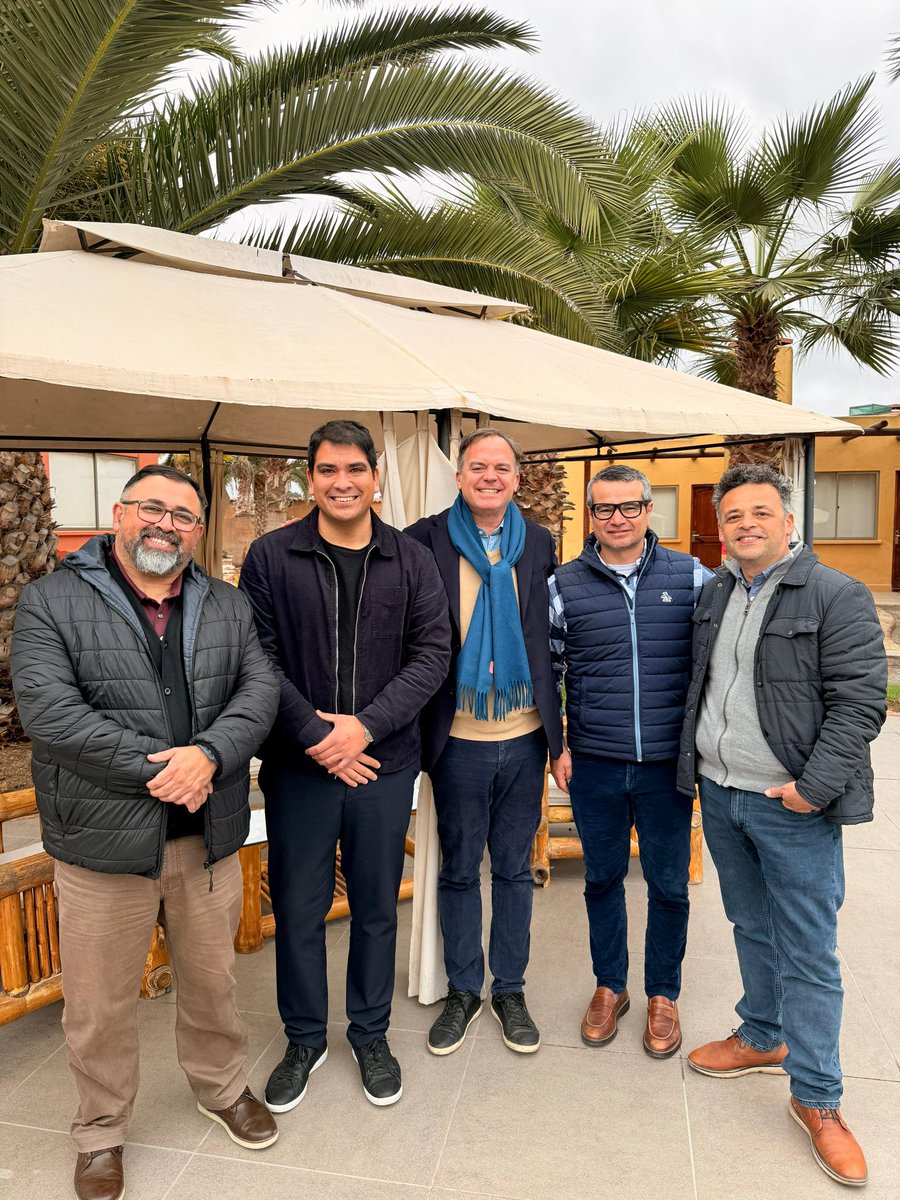 Grato encuentro de <a href="/PDemocratasCL/">Demócratas Chile</a> en la Región de Coquimbo. Grandes candidatos y candidatas para ofrecerle a la región, liderados por nuestro diputado <a href="/dip_victorpinof/">Diputado Victor Pino F.</a>