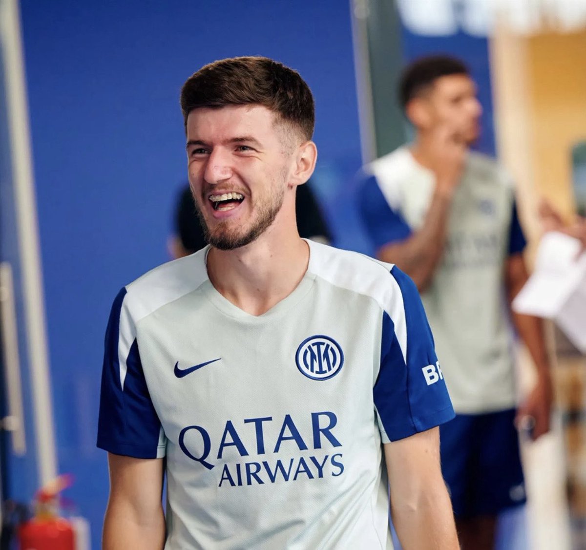 InterMilanFRA's tweet image. Petar Sučić a été le premier à se présenter à Appiano, avec deux heures d’avance.
Quelle détermination 💪
