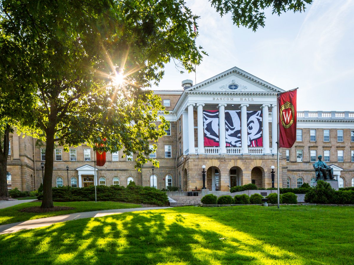 WisAlumni's tweet image. Happy birthday@UWMadison! 🥳🦡 177 never looked so good! #OnWisconsin