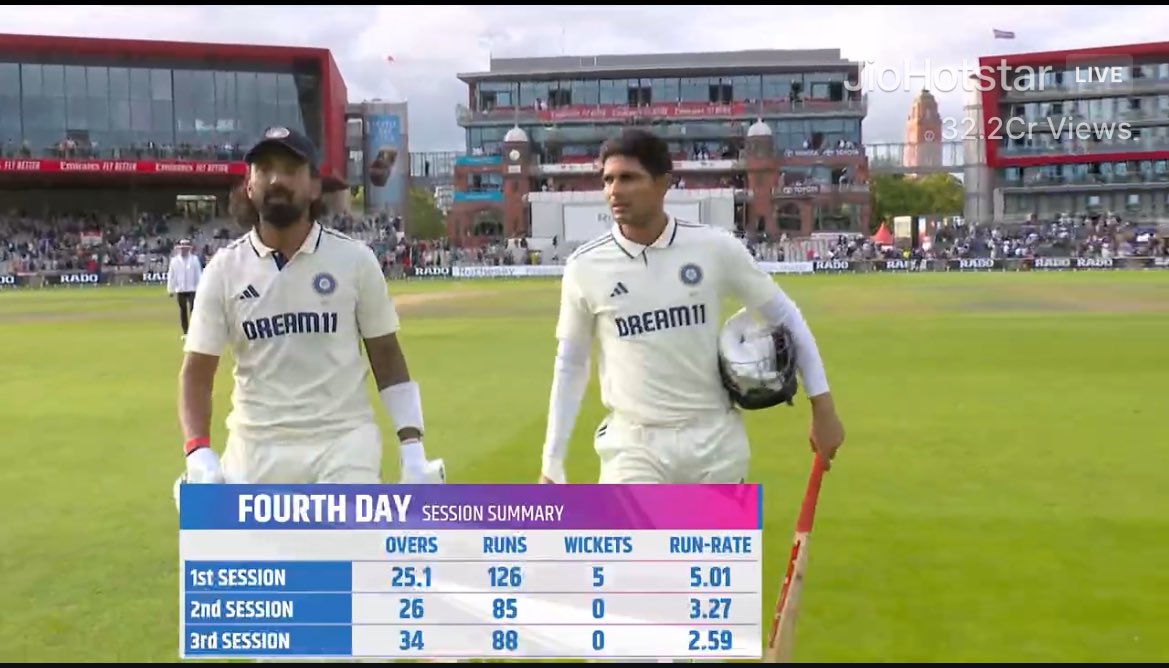 ImTanujSingh's tweet image. A FIGHT TO REMEMBER FOR AGES:
- SALUTE TO KL RAHUL & SHUBMAN GILL. 🫡🙌