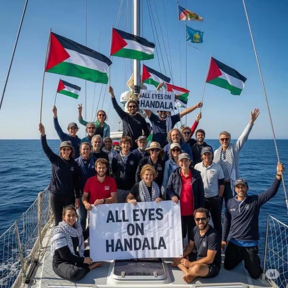 Another boat full of idiots on its way to Gaza.
