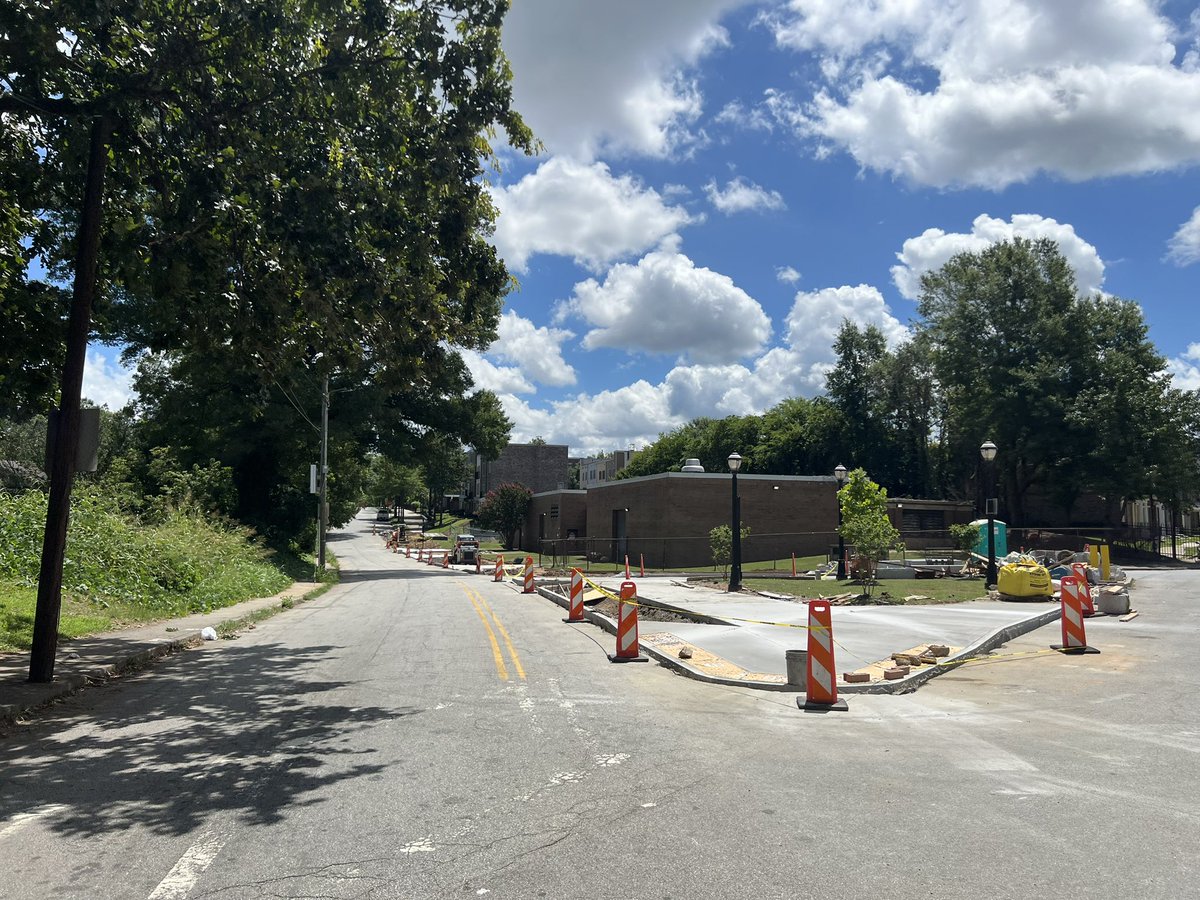 HowEPhil's tweet image. Lena St trail progress creeping along