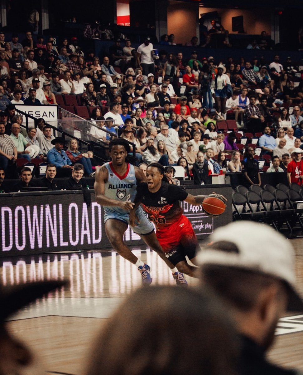 New Mexico State Menโs Basketball News (@nmstatembbnews) on Twitter photo Former Aggie Evan Gilyard II has been balling out for the Calgary Surge in the Canadian Elite Basketball League. He is currently averaging 21.3 points, four assists, 2.8 rebounds and 2.2 steals per game in six games.
(Photo courtesy @calgarysurge)
<a href="/nmsu/">New Mexico State</a> | <a href="/NMStateMBB/">NM State MBB</a> | <a href="/CEBLeague/">CEBL</a> Former Aggie Evan Gilyard II has been balling out for the Calgary Surge in the Canadian Elite Basketball League. He is currently averaging 21.3 points, four assists, 2.8 rebounds and 2.2 steals per game in six games.
(Photo courtesy @calgarysurge)
<a href="/nmsu/">New Mexico State</a> | <a href="/NMStateMBB/">NM State MBB</a> | <a href="/CEBLeague/">CEBL</a>