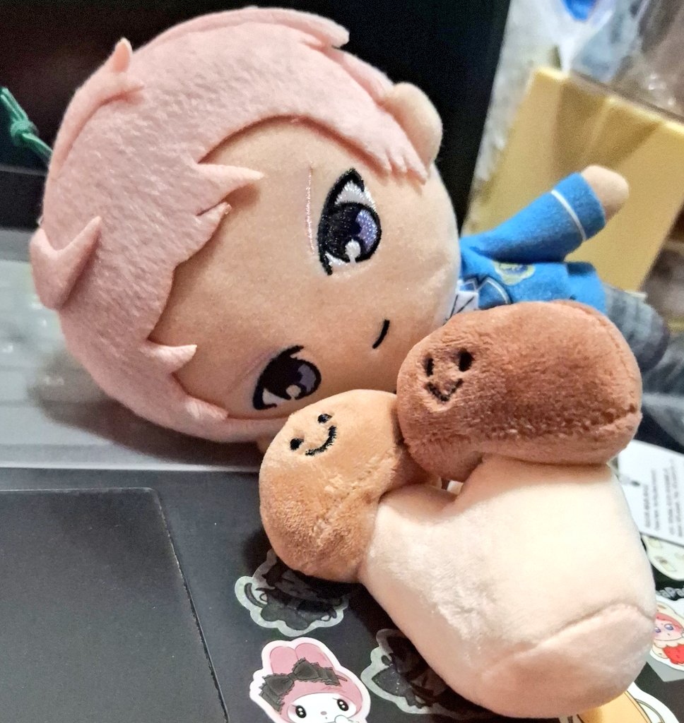 d0n7f0rg3tm3's tweet image. 7月26日 續
對蘑菇感興趣的tanoshu
想要吃黑松露？
不給你
去睡覺吧tanoshu