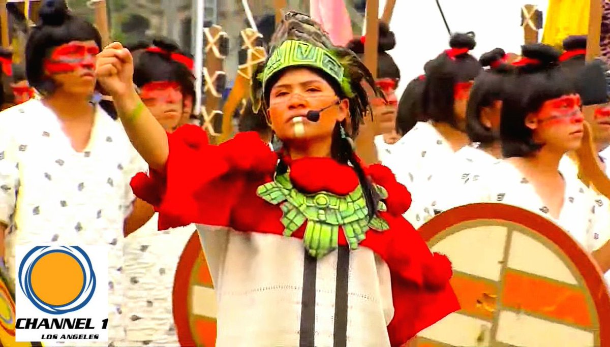 La Secretaría de la #Defensa  desarrollo en el Zocalo La escenificación "Siete Siglos de Legado de Grandeza México Tenochtitlán 1325-2025" #Mexico #CDMX