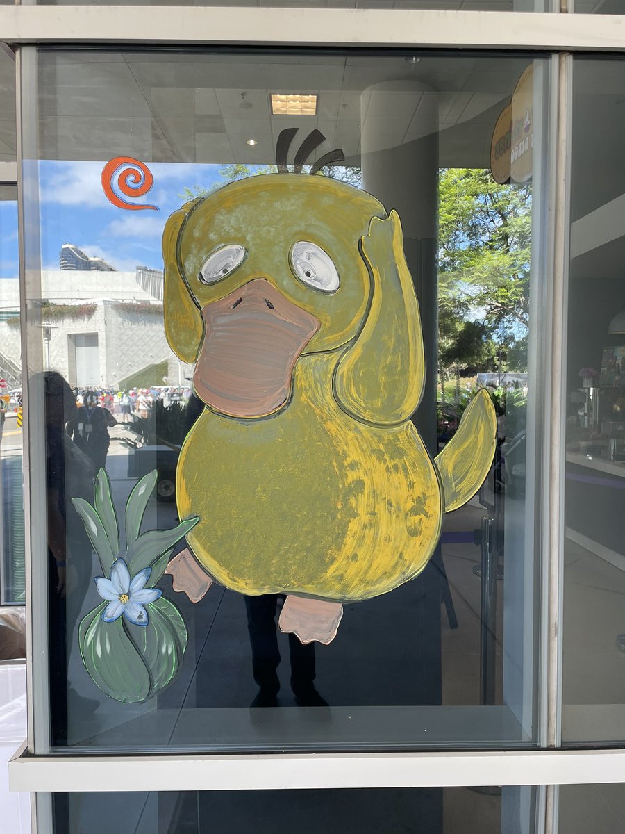 SweetThingsSD's tweet image. PSYDUCK is confused no more! PSYDUCK used SLASH!
🚨 BUY ONE GET ONE DOLE SOFT-SERVE 🚨 ONE HOUR ONLY 💥
Offer available from now until 12PM. Equal or lesser value, in-person only.
#SDCC25
@SD_Comic_Con @ParksAndCons
