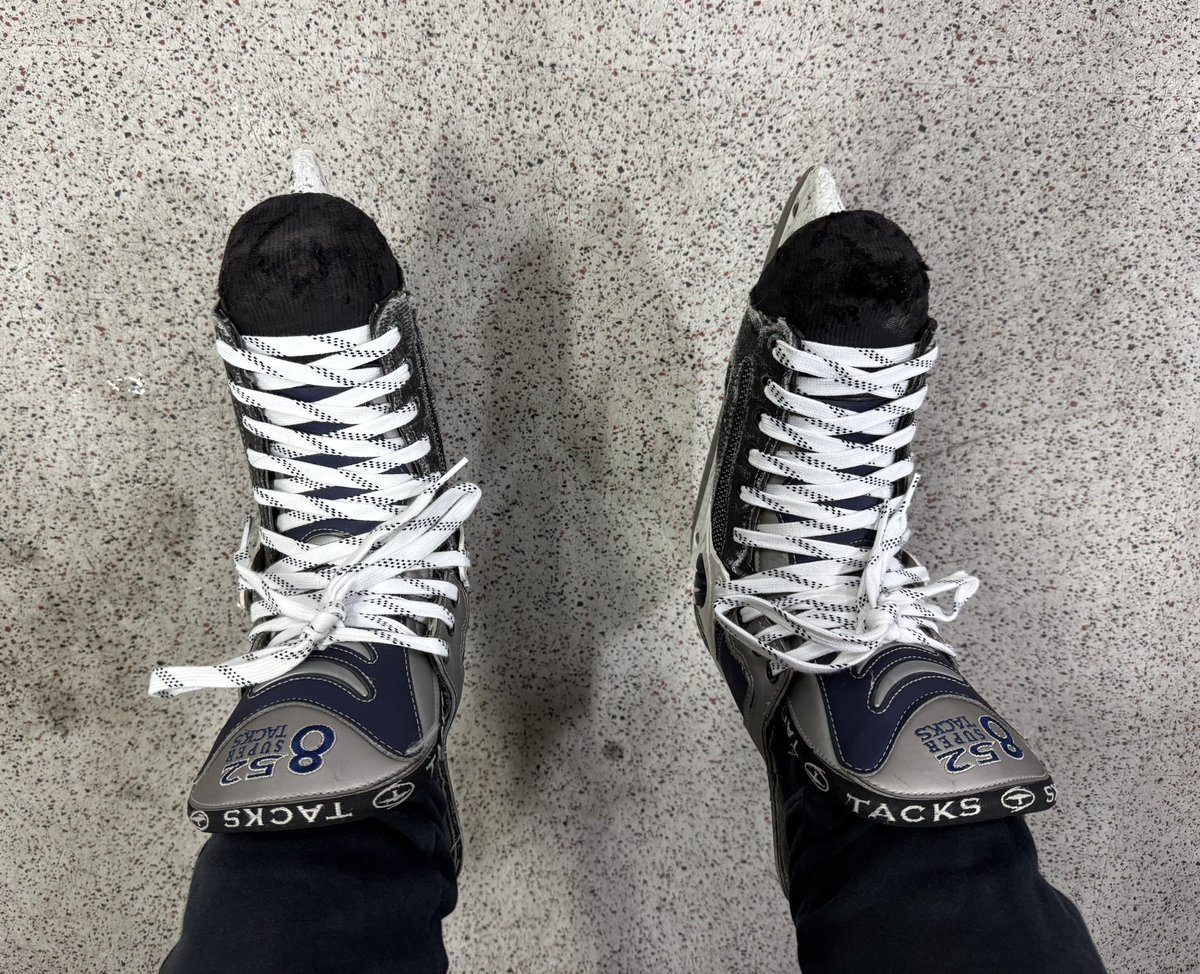ModeratelyMoco's tweet image. My skates are super fresh after a sharpening and new laces from Replay Sports in Rockville!
Best spot in town for lightly used sports gear of all kinds as well as repairs and fixes to your stuff!