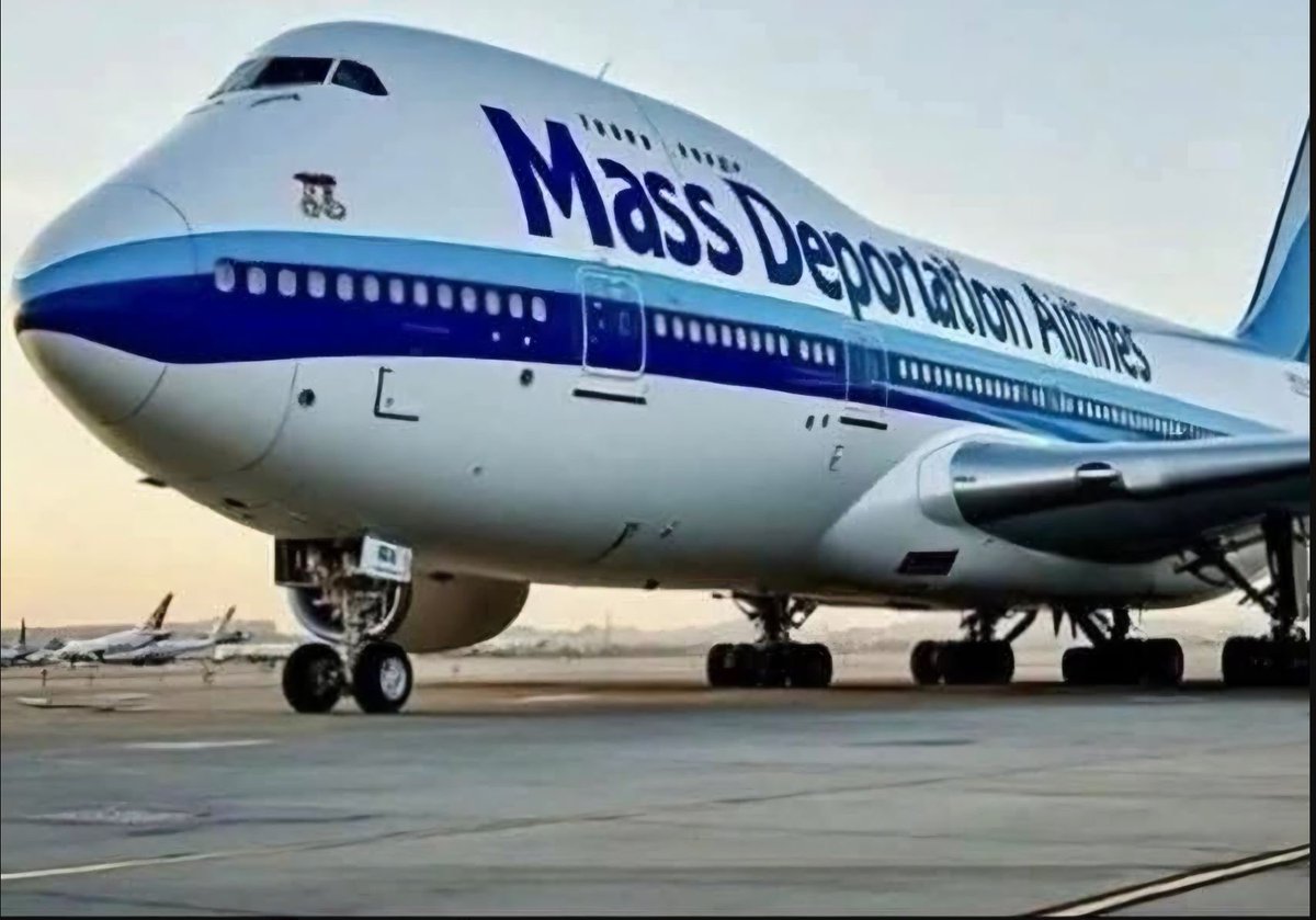 ManlyManViking's tweet image. Konnte günstig ein paar B747 ersteigern und bin nun ins Airline Business eingestiegen.