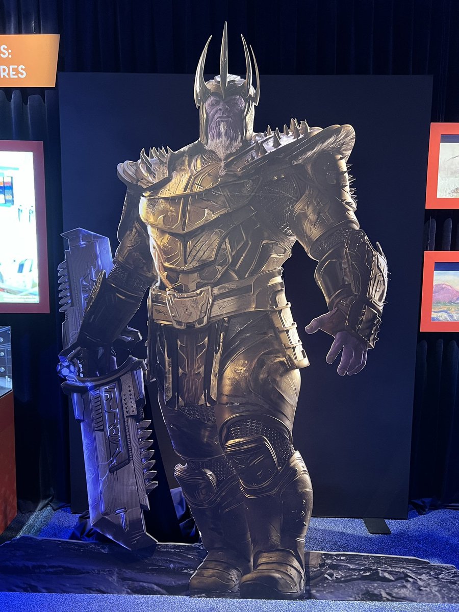 0Anand3's tweet image. Calling it right now: King Thanos will WIN the final battle of Secret Wars and reboot the MCU.