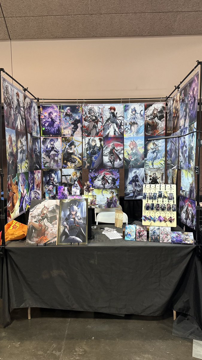 Az_Ruler's tweet image. Hi I’m at Anime Impulse Bay Area in AA table Z106 come visit!