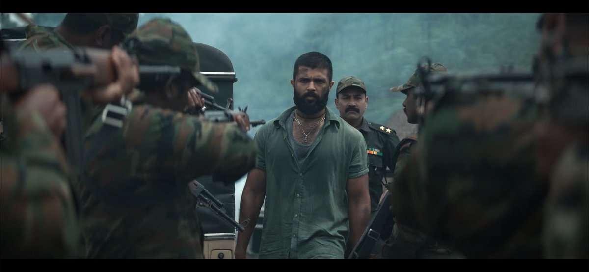 El_arkaa's tweet image. VD looks terrific. It takes some aura to pull off a wide frame..otherwise, it just pulls you apart
