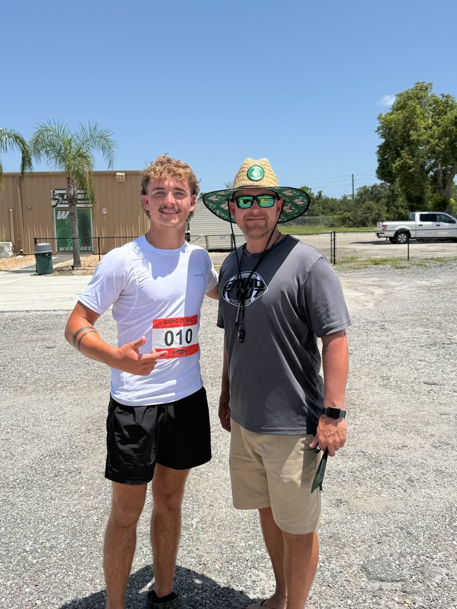 Riley Burger (@rileyburger25) on Twitter photo Blessed to receive an offer from Webber International University!! Huge thanks to Coach P and Coach Ski for this opportunity!! <a href="/SunshinePreps/">SunshinePreps</a> <a href="/Dwight_XOS/">Dwight Thomas - Catapult Sports</a> <a href="/SBLiveSpor45295/">SBLiveSports</a> <a href="/Andy_Villamarzo/">Andy Villamarzo</a> <a href="/JMarkG1962/">Jeff Gardenour</a> <a href="/Rivals_HS/">Rivals High School</a> <a href="/bench424nmore/">Mark Gibson</a> <a href="/TeamCounsel/">Influencer Counsel</a> Blessed to receive an offer from Webber International University!! Huge thanks to Coach P and Coach Ski for this opportunity!! <a href="/SunshinePreps/">SunshinePreps</a> <a href="/Dwight_XOS/">Dwight Thomas - Catapult Sports</a> <a href="/SBLiveSpor45295/">SBLiveSports</a> <a href="/Andy_Villamarzo/">Andy Villamarzo</a> <a href="/JMarkG1962/">Jeff Gardenour</a> <a href="/Rivals_HS/">Rivals High School</a> <a href="/bench424nmore/">Mark Gibson</a> <a href="/TeamCounsel/">Influencer Counsel</a>