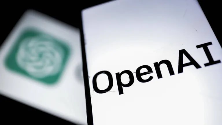 DIGIMINAL's tweet image. OpenAI is gearing up to launch GPT‑5 in early August 2025 - merging GPT and o3 models into one powerful AI system, with mini and nano variants + an open‑weight model coming soon.
Read more: geekflare.com/news/gpt-5-is-…