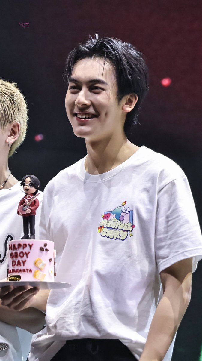 userforgorn's tweet image. Happy Birthday Nong Gorn 🎂
#PROXIEInJakarta
#HelloBoysssinJakarta
#PROXIEth️️️️ #PROXIEGorn
