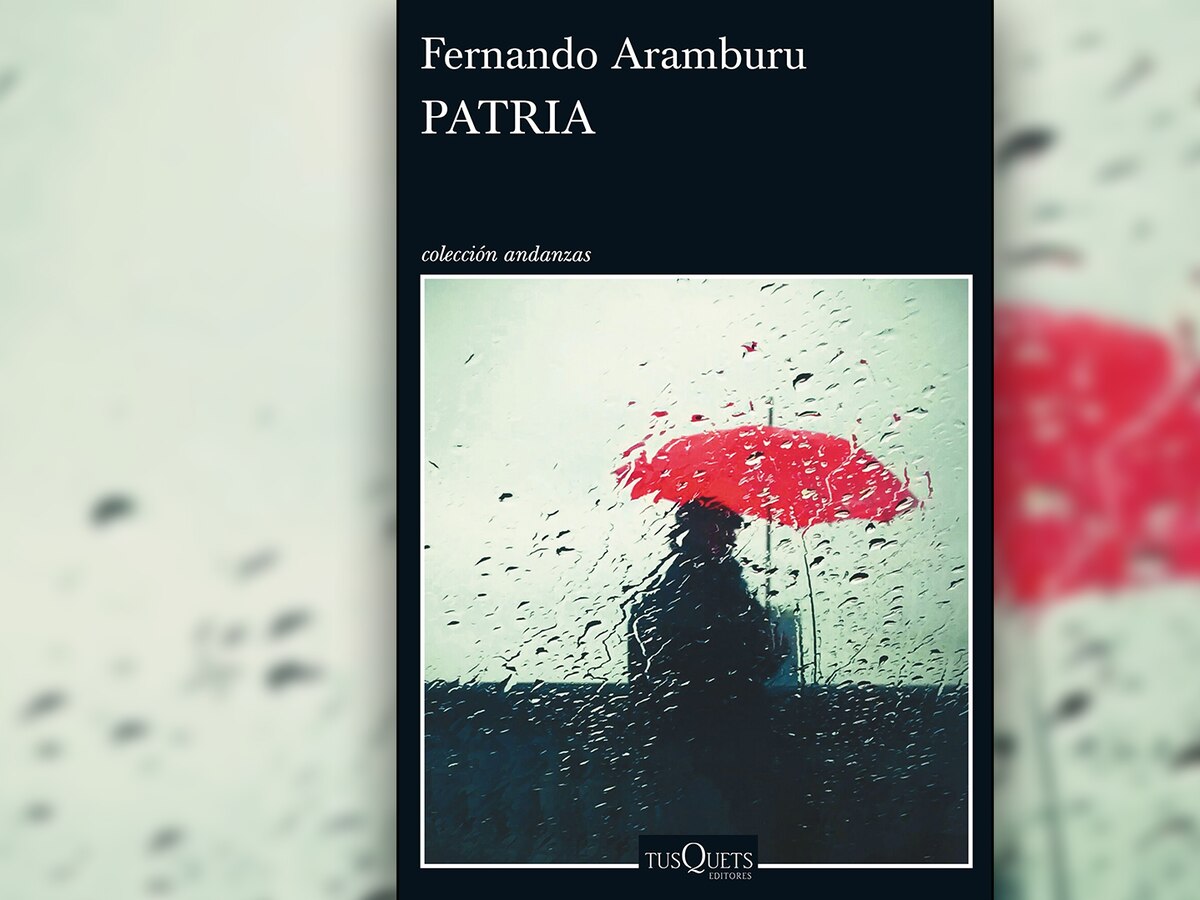 luisghernan's tweet image. Justamente ayer terminé de leer una novela que se me resistió mucho tiempo
Patria, de Fernando Aramburu
La historia de un pueblo quebrado en dos mitades durante la terrible época en que el país Vasco vivió la furia del Estado Español y de ETA
Una joya dolorosa y terrible