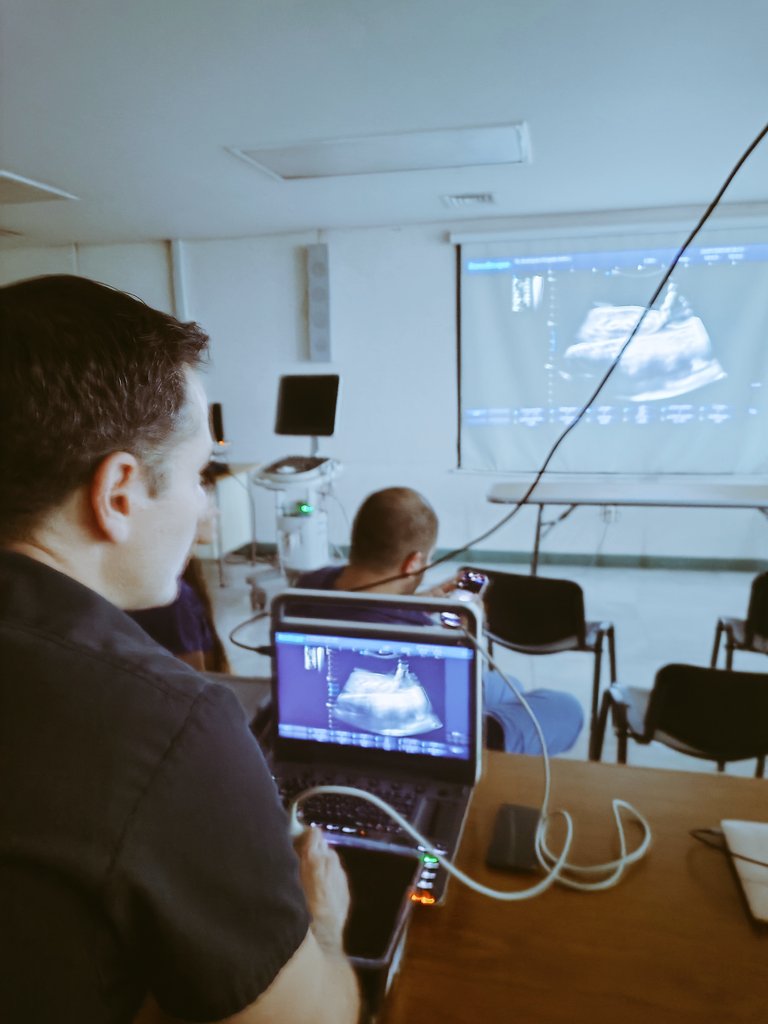 Nefrología CMIT (@cmitnefrologia) on Twitter photo 🏥 Taller de Biopsia Renal en CMIT 💯 dirigido por <a href="/NefChago/">ChagoNef</a> enfocado en la formación de residentes. <a href="/DianaGM_13/">Diana Granados</a> <a href="/RafaelSanSus/">Jesús Rafael Sánchez Sustaita</a> <a href="/GemaCanales2/">lgcanalesNic</a> #Nephrology #RenalBiopsy #ResidencyTraining #KidneyHealth #UltrasoundGuided #MedTwitter 🏥 Taller de Biopsia Renal en CMIT 💯 dirigido por <a href="/NefChago/">ChagoNef</a> enfocado en la formación de residentes. <a href="/DianaGM_13/">Diana Granados</a> <a href="/RafaelSanSus/">Jesús Rafael Sánchez Sustaita</a> <a href="/GemaCanales2/">lgcanalesNic</a> #Nephrology #RenalBiopsy #ResidencyTraining #KidneyHealth #UltrasoundGuided #MedTwitter