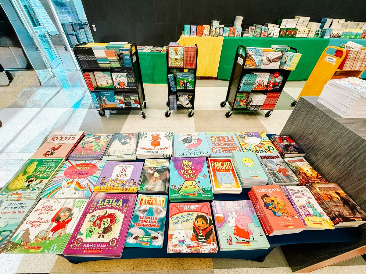 IISD Libraries (@irvinglibraries) on Twitter photo Just wrapped up an amazing day of donating 📚books📚 to help students build their home libraries! 📚🫶🏽I loved seeing the vendors and volunteers in action—so inspiring to watch our community come together for our <a href="/IrvingISD/">Irving ISD</a> students and set the tone for a strong school year! Just wrapped up an amazing day of donating 📚books📚 to help students build their home libraries! 📚🫶🏽I loved seeing the vendors and volunteers in action—so inspiring to watch our community come together for our <a href="/IrvingISD/">Irving ISD</a> students and set the tone for a strong school year!