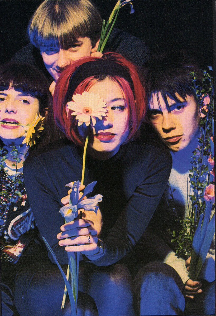 #NowPlaying on <a href="/SunnyGRadio/">Sunny G Radio</a> 

'For Love' by <a href="/lushbandtweets/">Lush</a>  #Spooky

#CreativeDistortion #SunnyGRadio #CommunityRadio #Glasgow #IndieRadio #SaturdayNight