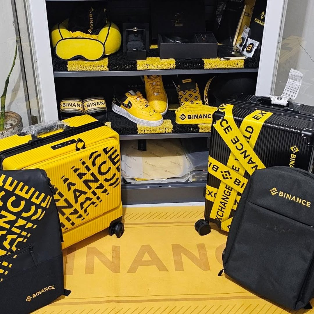Ethan_Roy3's tweet image. Good Morning with #Binance Swag ❤
@sunshinebinance @amandabinance @binance @BinanceAngels