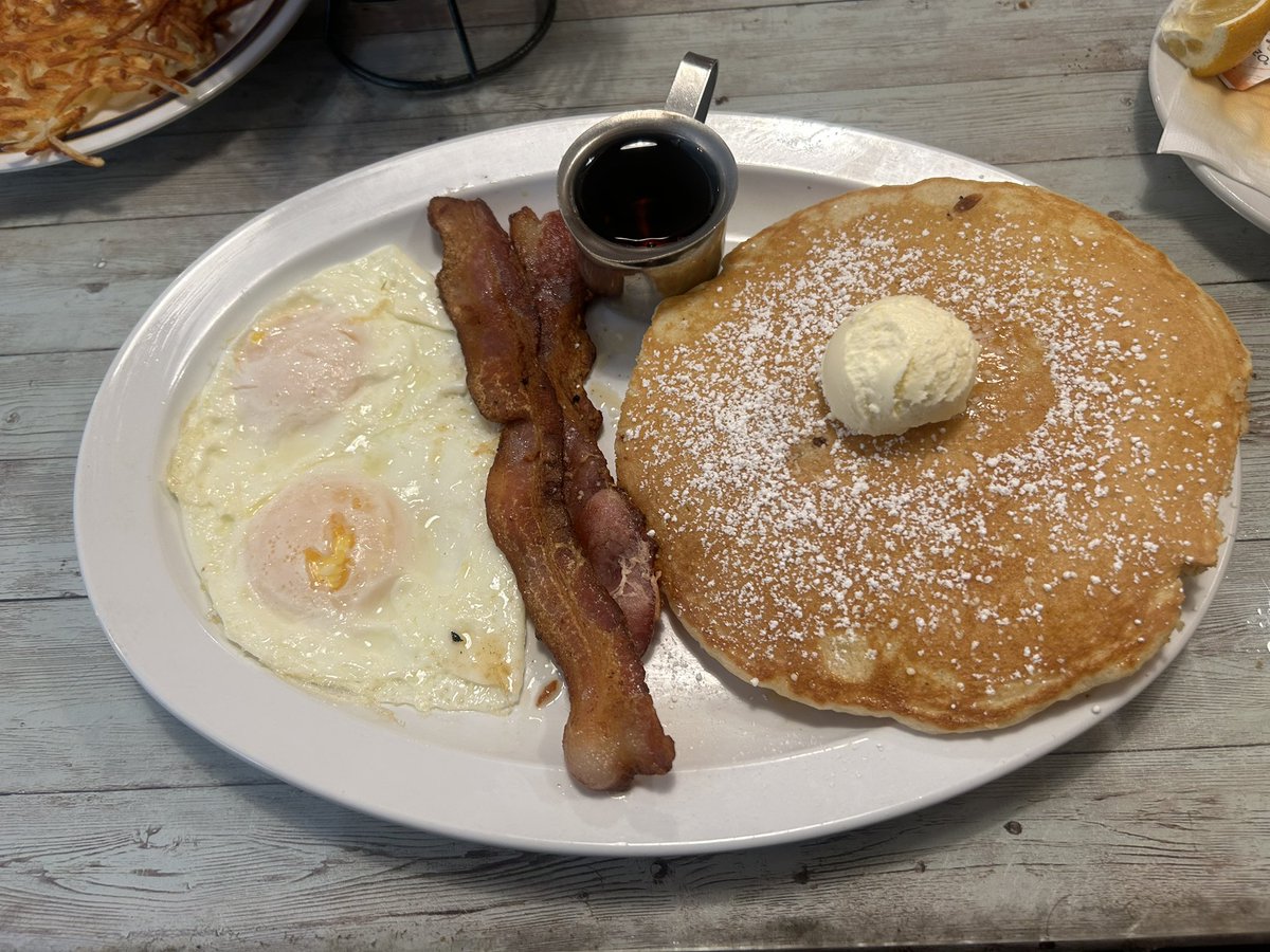今日も朝から飛ばします
顔が丸くなった気がする