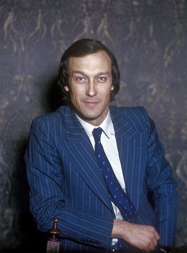 sovietvisuals's tweet image. Soviet film actor Oleg Yankovsky, 1983.