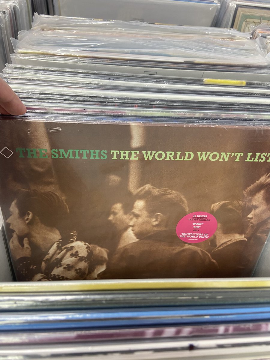 ShellyHumboldt's tweet image. Im prowling around a bunch of stores of found some stuff…
(There’s like 3 cases worth of horror movies and a whole table of records in the middle)