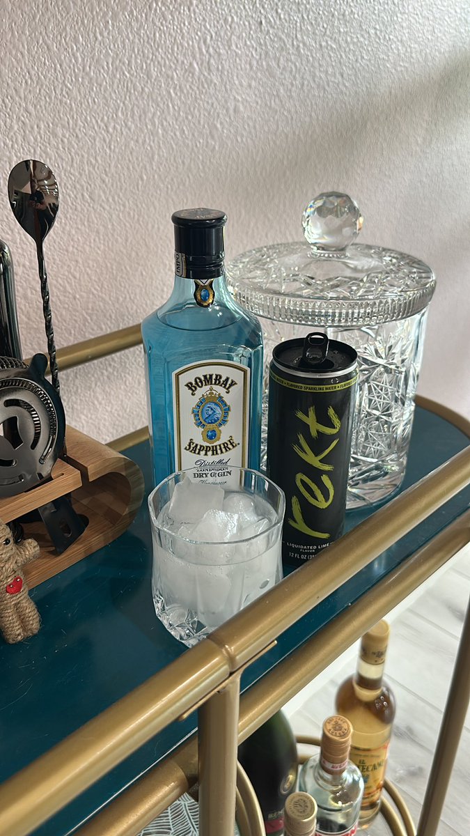 Cheers to the Rekt community. 
Best $69 I ever spent. 
<a href="/rektdrinks/">Rekt Drinks</a>
