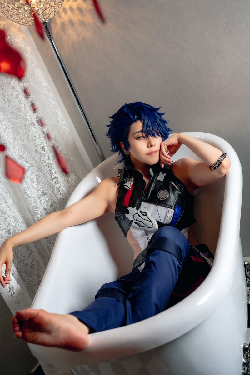 hagsa10_ygovg's tweet image. Cosplay
Sampo / HonkaiStarRai
𝔾𝕆𝕆𝔻 ℕ𝕀𝔾ℍ𝕋....
𝕡𝕙𝕠𝕥𝕠 りょーが
_________________
#はぐコス #崩壊スターレイル
#博桑