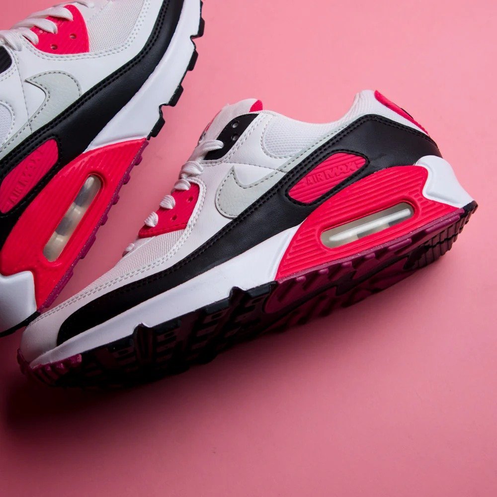 sneakersteal's tweet image. STEAL💥 55% off
Women's Nike Air Max 90 'Aster Pink'
$55.77 + Free Shipping
bit.ly/41Zkdei
*use code SPORT at checkout*
