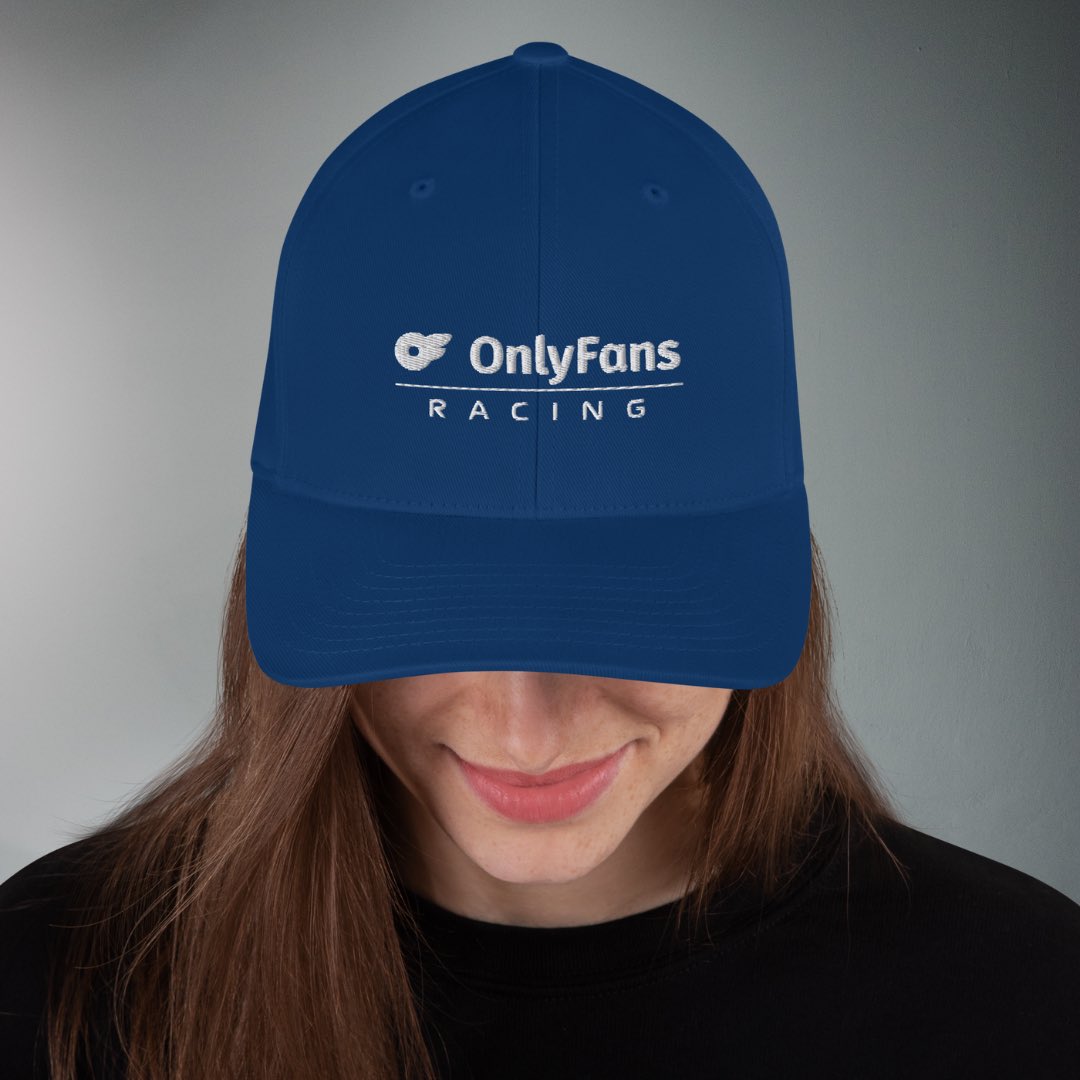 P1Groupe's tweet image. Trackside style = upgraded. 🧢
Rep the squad with official @OnlyFans Racing hats—flat brim, snapback, dad hat… all heat, all hustle.

💥 FANS get 10% OFF via our @OnlyFans page.
SHOP NOW 🔗 in bio.

#OnlyFansRacing #Motorsports #Streetwear #RacingLife #MerchDrop