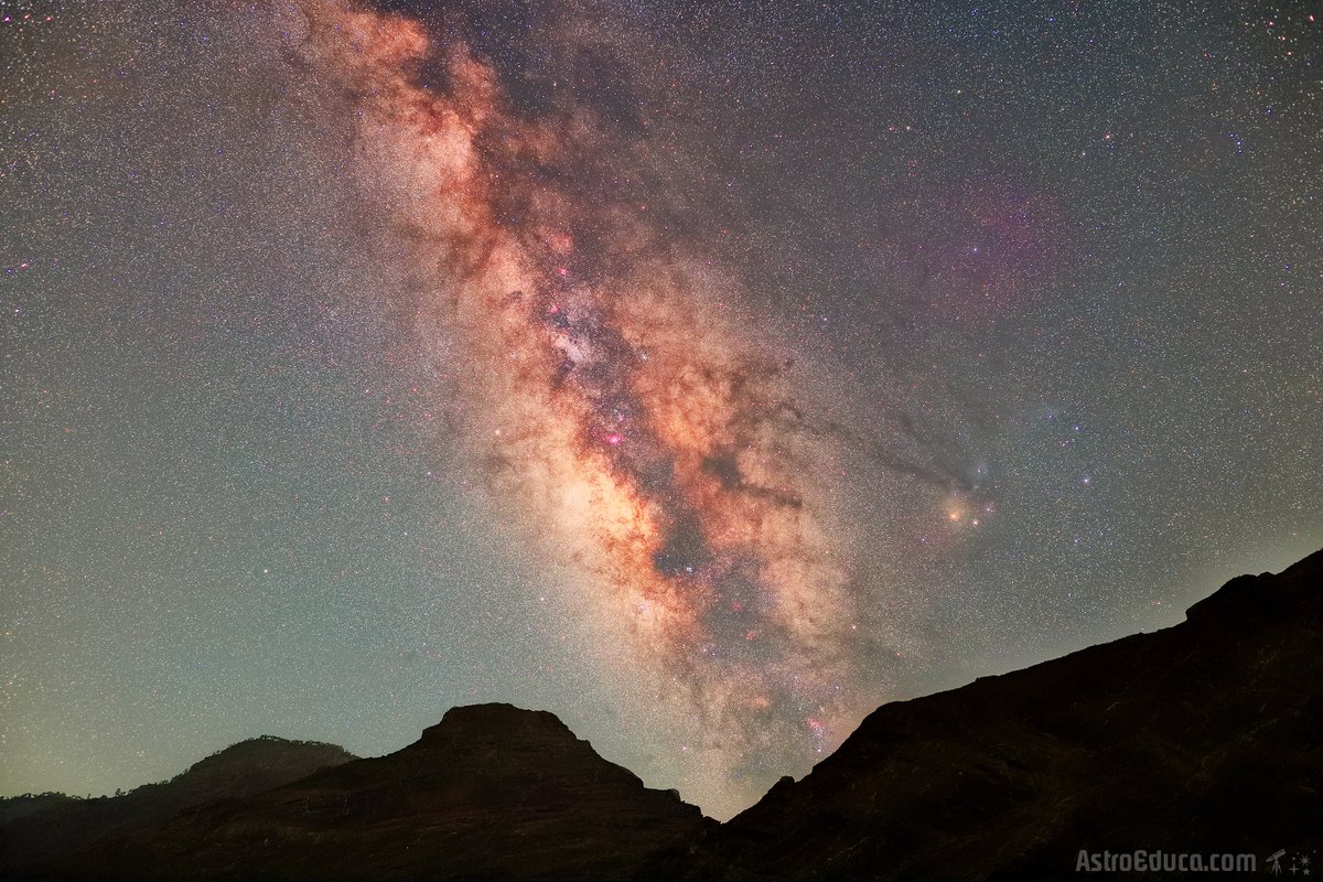 AstroEduca & AstroCanarias (@astroeduca) on Twitter photo El centro galáctico desde la Aldea de San Nicolás la pasada madrugada. 📷 Frank A. Rodríguez 26.07.2025
<a href="/GranCanariaTur/">Gran Canaria Turismo</a> <a href="/turismogc/">GranCanaria.com 🌴☀️</a> <a href="/visitlaaldea/">La Aldea de San Nicolás</a> <a href="/BiosferaGC/">Reserva de la Biosfera de Gran Canaria</a> <a href="/RiscoCaidoGC/">Paisaje Cultural Risco Caído de Gran Canaria</a> <a href="/AstroEduca/">AstroEduca & AstroCanarias</a> #cielosESA El centro galáctico desde la Aldea de San Nicolás la pasada madrugada. 📷 Frank A. Rodríguez 26.07.2025
<a href="/GranCanariaTur/">Gran Canaria Turismo</a> <a href="/turismogc/">GranCanaria.com 🌴☀️</a> <a href="/visitlaaldea/">La Aldea de San Nicolás</a> <a href="/BiosferaGC/">Reserva de la Biosfera de Gran Canaria</a> <a href="/RiscoCaidoGC/">Paisaje Cultural Risco Caído de Gran Canaria</a> <a href="/AstroEduca/">AstroEduca & AstroCanarias</a> #cielosESA