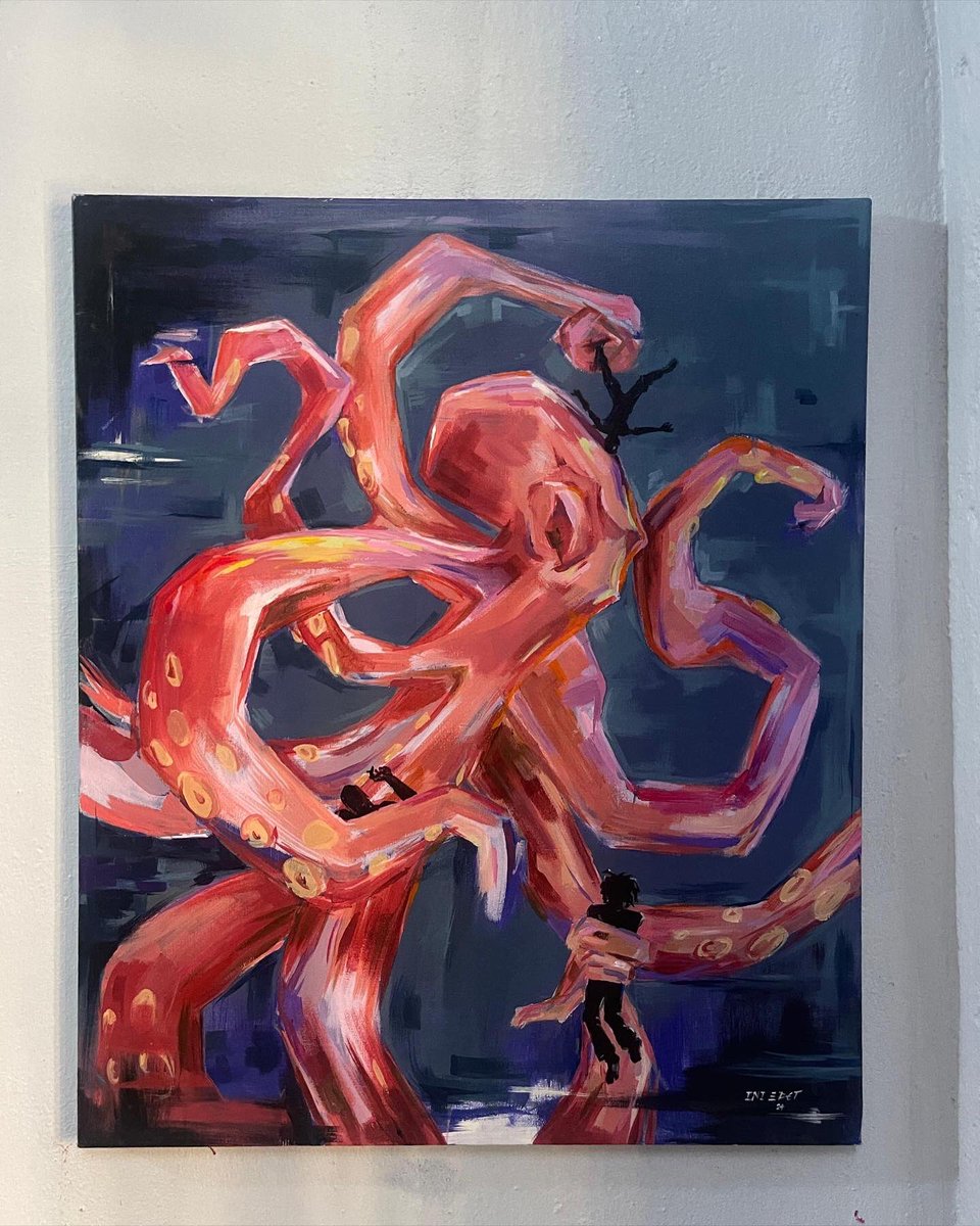 Ini_edet1's tweet image. Even I don’t know what it is but with every painting the vision is getting clearer. Let’s walk on this journey.