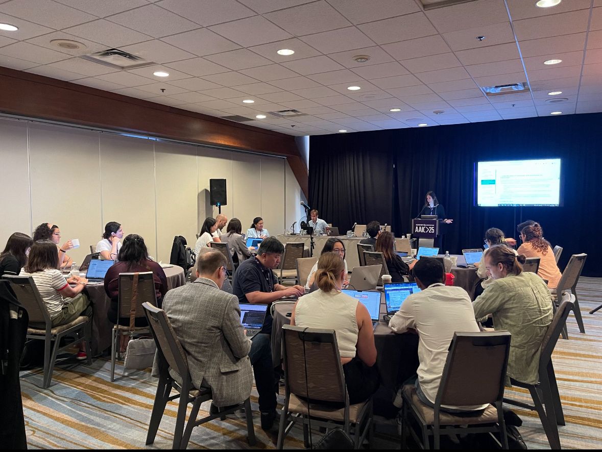 natvilortejedor's tweet image. #preAAIC25 is here!
Yesterday we had the chance to teach @ISTAART Immersive &quot;Basics of Genetics&quot; 🧬!
Huge thanks to the entire team for the huge work behind it, and special shout-out to @taviaevans for the amazing organization! 🙌🏾
#AAIC2025 #ISTAART