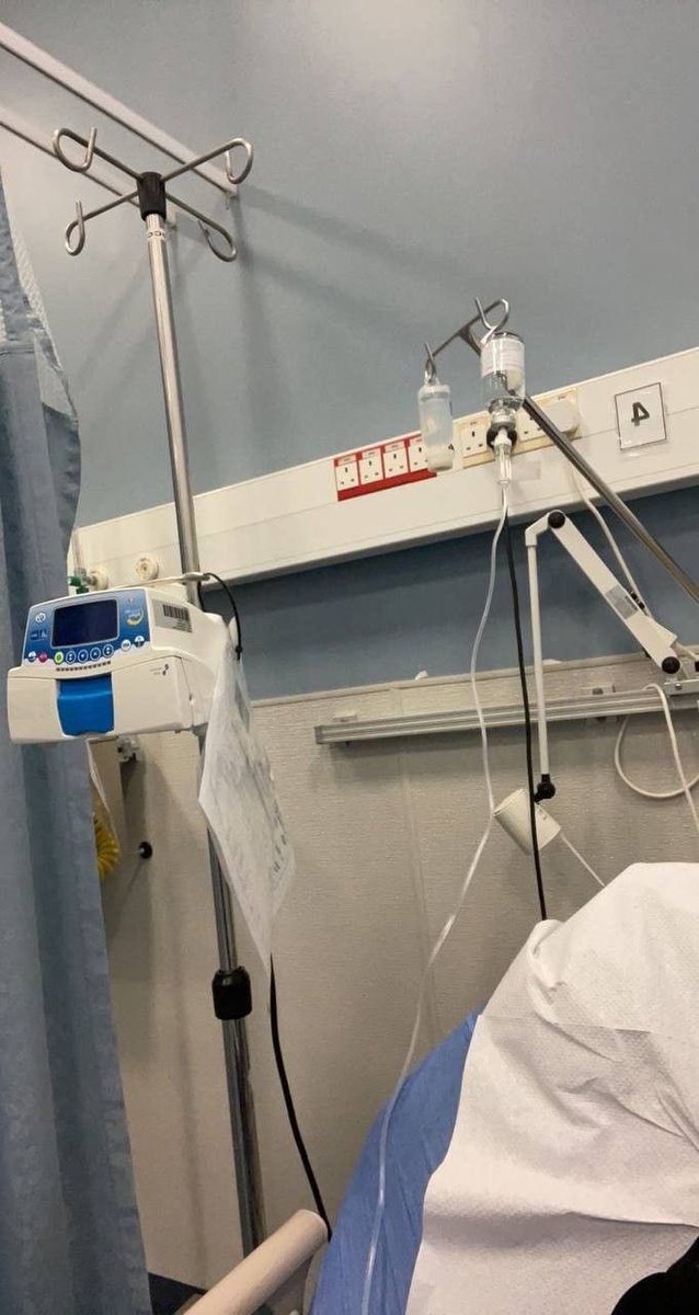 🚨 إذا حالتك لها فترة وما هي طارئة، العيادة بتفيدك أكثر من الطوارئ وبتوفّر على نفسك وقت وانتظار طويل.

في الطوارئ، نركّز على الحالات الخطيرة أول، فلو حالتك مستقرة وما فيها شي عاجل، غالبًا حتنتظر بالساعات.

🤝 والأهم: الطوارئ ما هو مكان للتشخيص الكامل أو المتابعة، دورنا نعالج