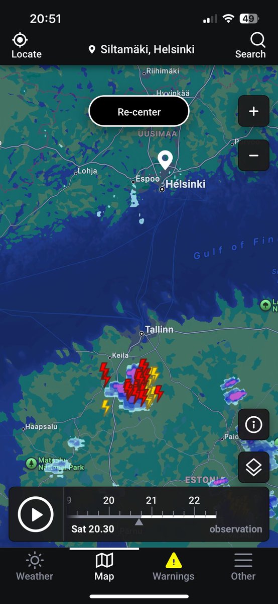 A cumulonimbus cloud doesn’t get much more perfect than this.

🌩️ This is a thunderstorm located south of Tallinn, Estonia. 🇪🇪

At ~120 km distance, this bad boy is visible all the way from the other side of the Gulf of Finland. 🇫🇮