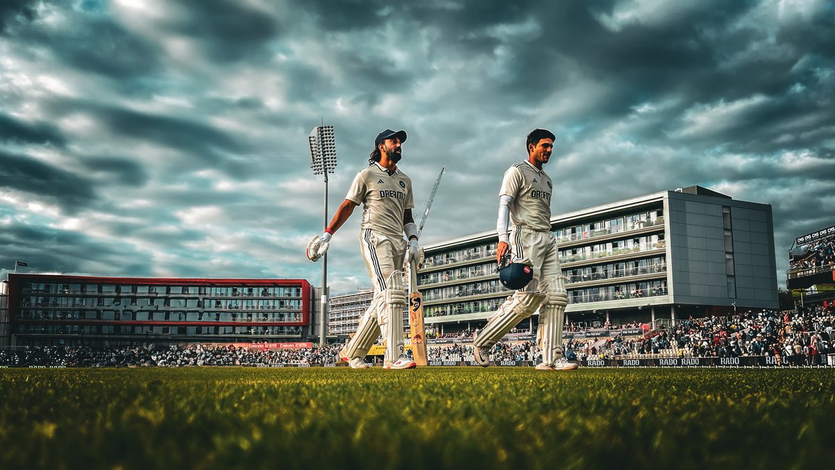 henrymoeranBBC's tweet image. Some effort from these two today...
👏
#BBCCricket #ENGvIND