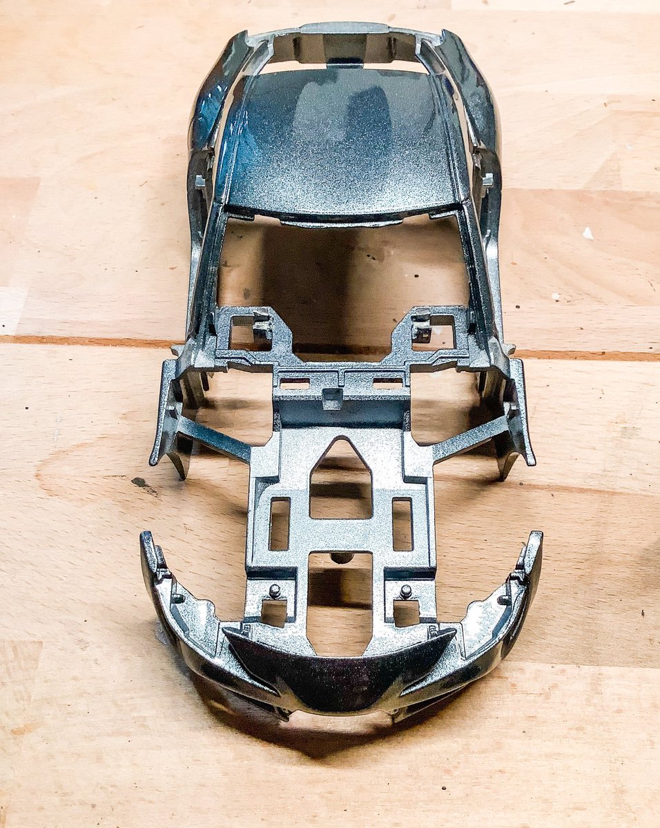 OlitzschG's tweet image. Supra mk5 - disassembled diecast model (*Tamiya kit serves as a spare parts donor*).🤘.
124Scale #Overhaul