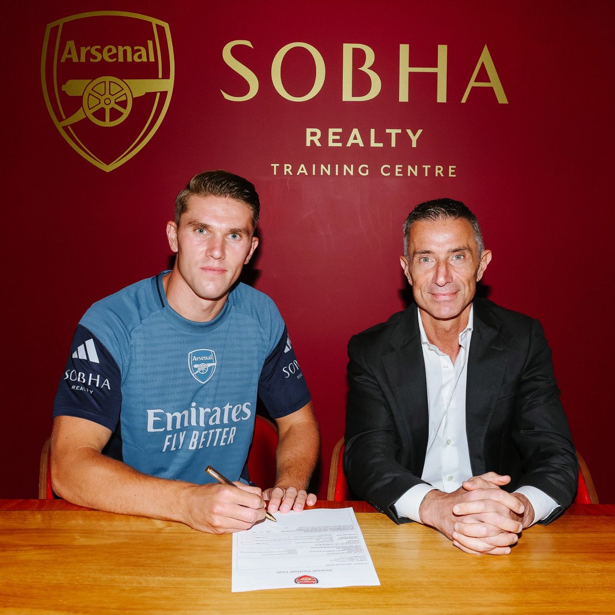 PatrickTimmons1's tweet photo. Welcome to the Arsenal, Viktor Gyökeres! https://t.co/WJIvpH8Y9E