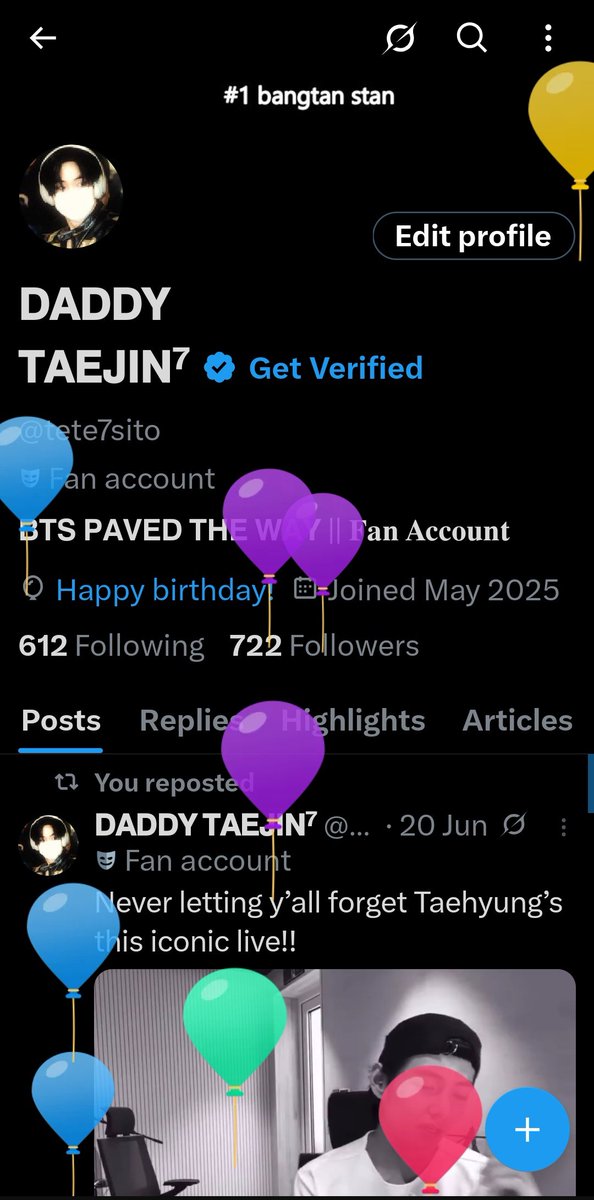 tete7sito's tweet image. Twitter gave me balloons happy birthday to me finally turned 21 ๐ฅน