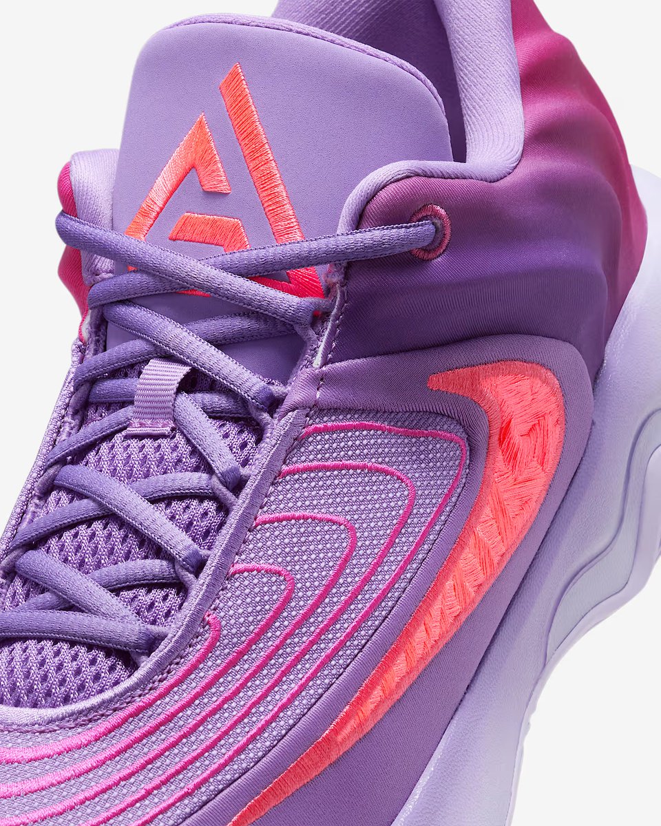 sneakersteal's tweet image. STEAL💥 60% off
Nike Giannis Immortality 4 'Black Raspberry / Hot Punch'
$34.37 + Shipping
bit.ly/4o96Fas
*use code SPORT at checkout*