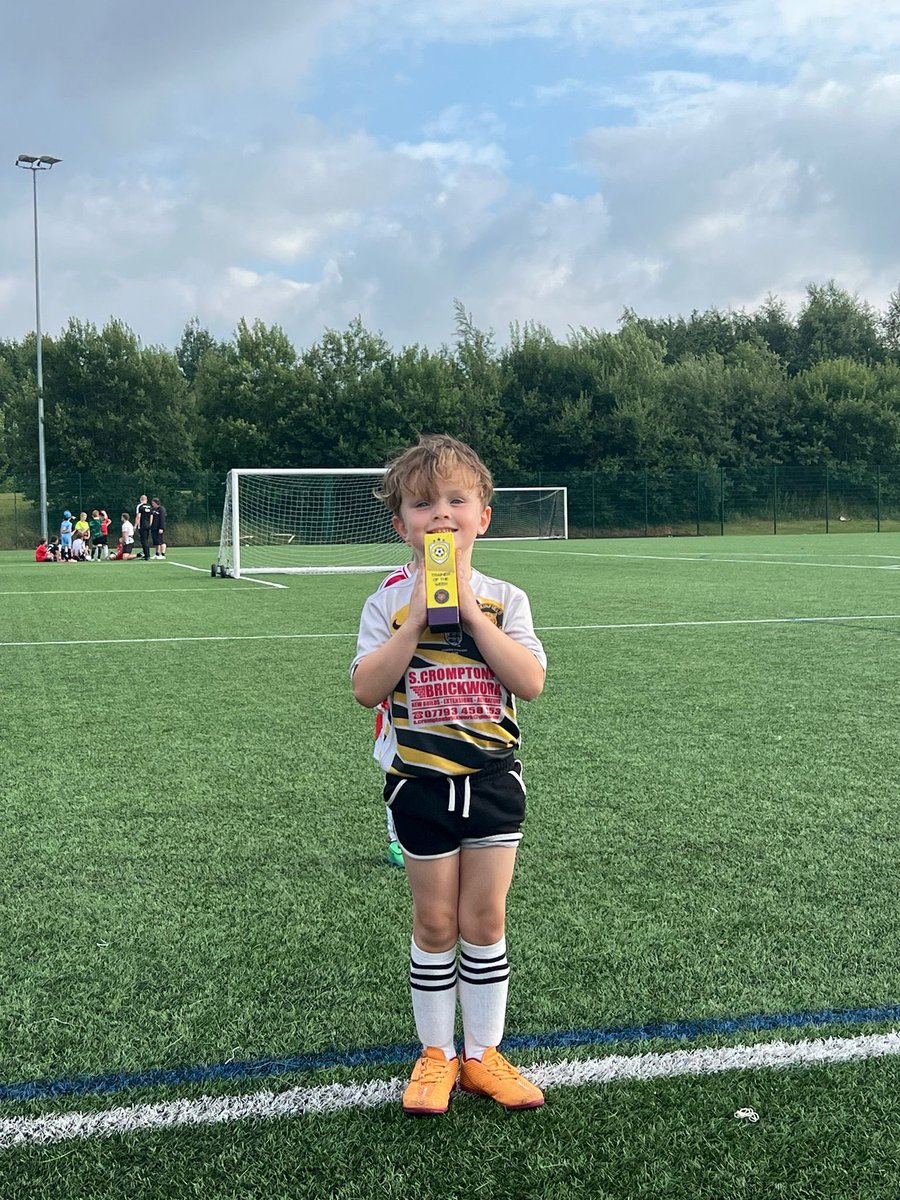 Well Done to Theo (cubs) on an excellent effort in training this week! 🌟