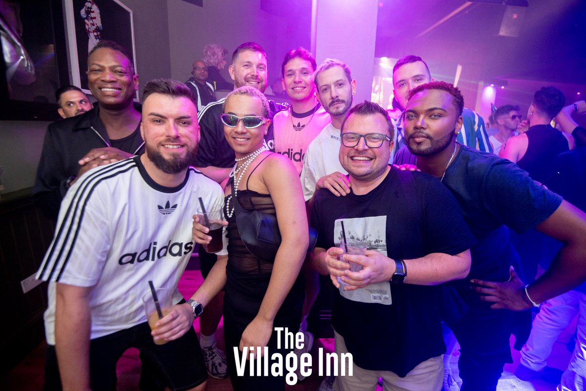VillageBrum's tweet image. MAKE YOURS A VILLAGE SATURDAY 🌈
👠 With FREE ENTRY all night from 7pm and Funhouse with Mia Virgin and @jazmin_sparks from 8pm
🪩Camp and handbag pop floor fillers in the Main Room
🔊The best RnB and Bashment in the Underground
⏰LATE BAR TIL 6AM