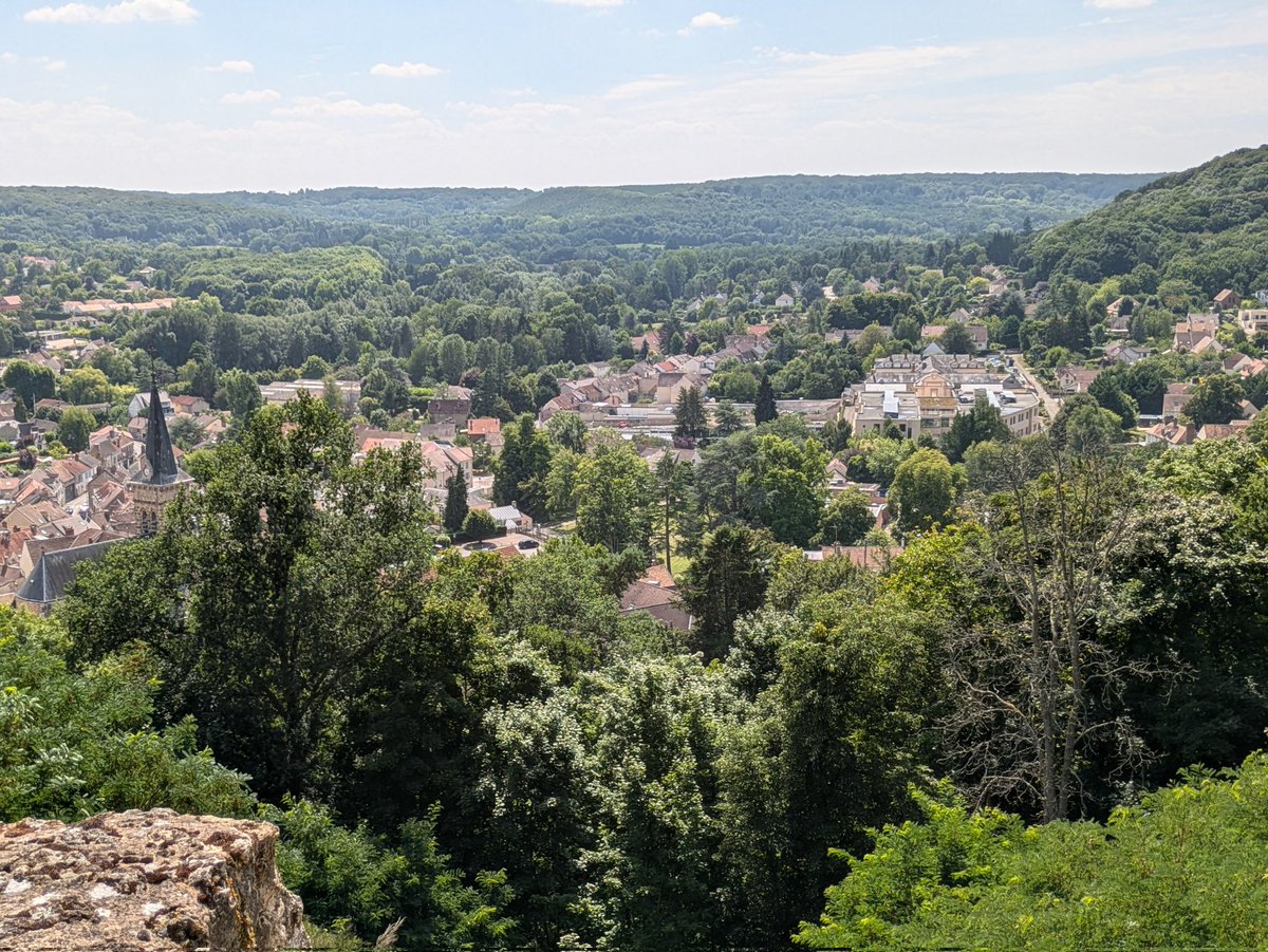 LaMereParfaite's tweet image. Pendant que mes derniers tweets étaient encore en train de casser Twitter, je me baladais là.
Quelle belle journée 🥰