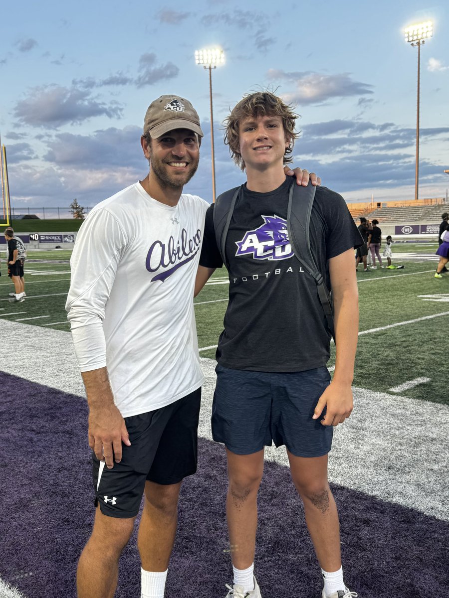 WillStorey24's tweet image. ACU 2025 Recruit Camp.
@940elite
@CoahKeith11
@Elite11
@QB1Premier
@Ryker_Fyfe
@HTAT18
@QBUniverseQBU
@MaxPreps
@dcfb
@texashsfootball
@QBHitList
@PrepRedzoneTX
@247Sports
@On3Sports
@rivals
@espnfc
@espn
@aubreyrecruit
#MustSeeTXHSFB
#qb
#quarterback
#classof2027
