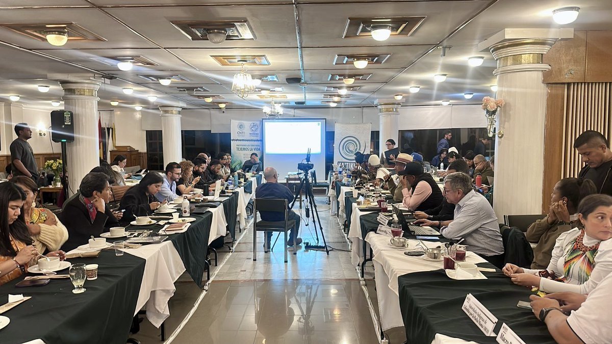 ADR_Colombia's tweet image. La Agencia de Desarrollo Rural, bajo el liderazgo de su presidente @CesarPachonAgro, reafirma su compromiso con las comunidades indígenas, fortaleciendo su gestión para avanzar en transformaciones estructurales que beneficien al campo colombiano.
La participación en la 2ª Sesión…