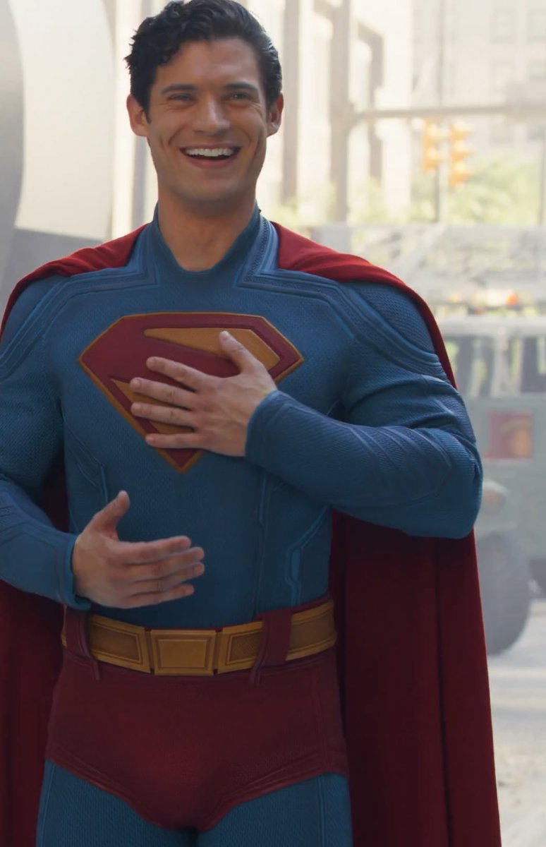 DCLegacy_'s tweet image. David Corenswet est #Superman 🫶