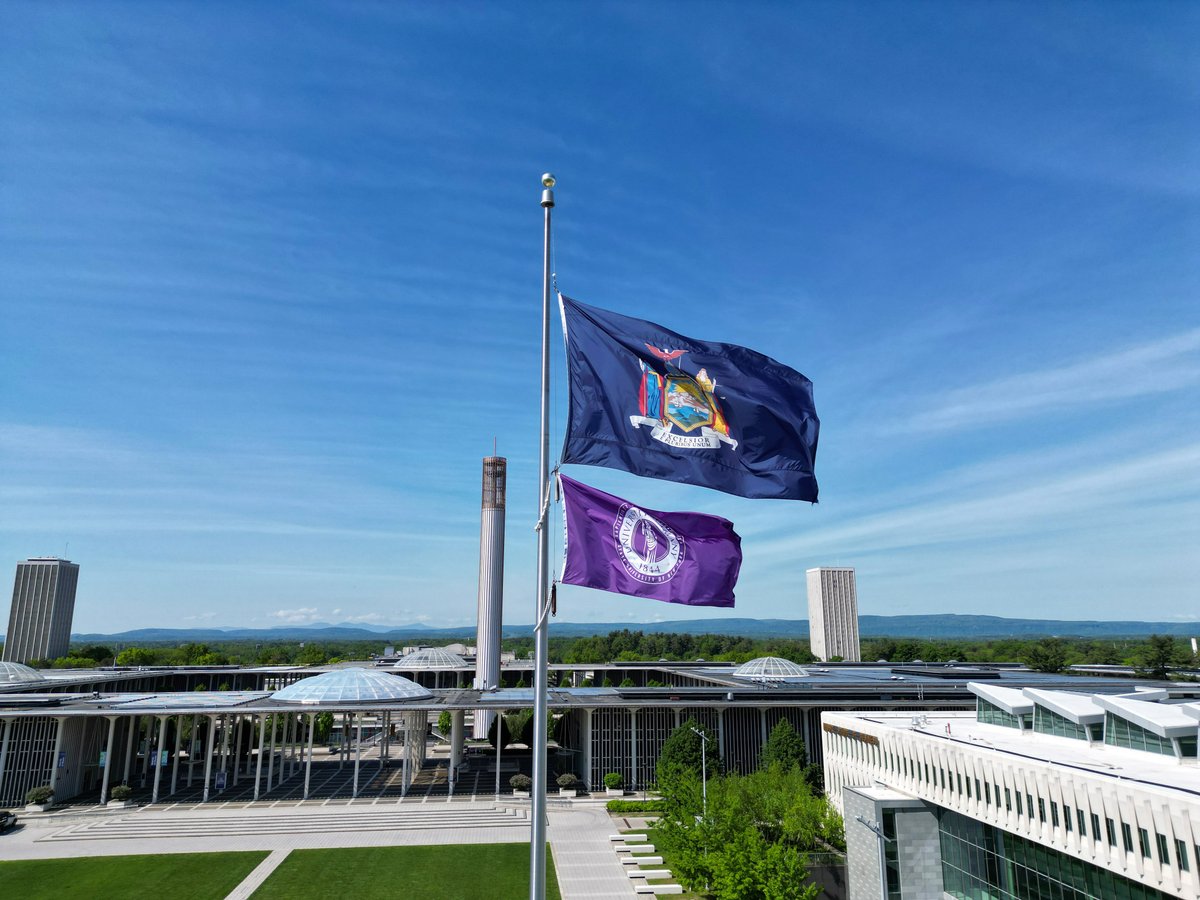 Happy Birthday, New York! 🎉 On this day in 1788, New York officially became the 11th state to join the Union!