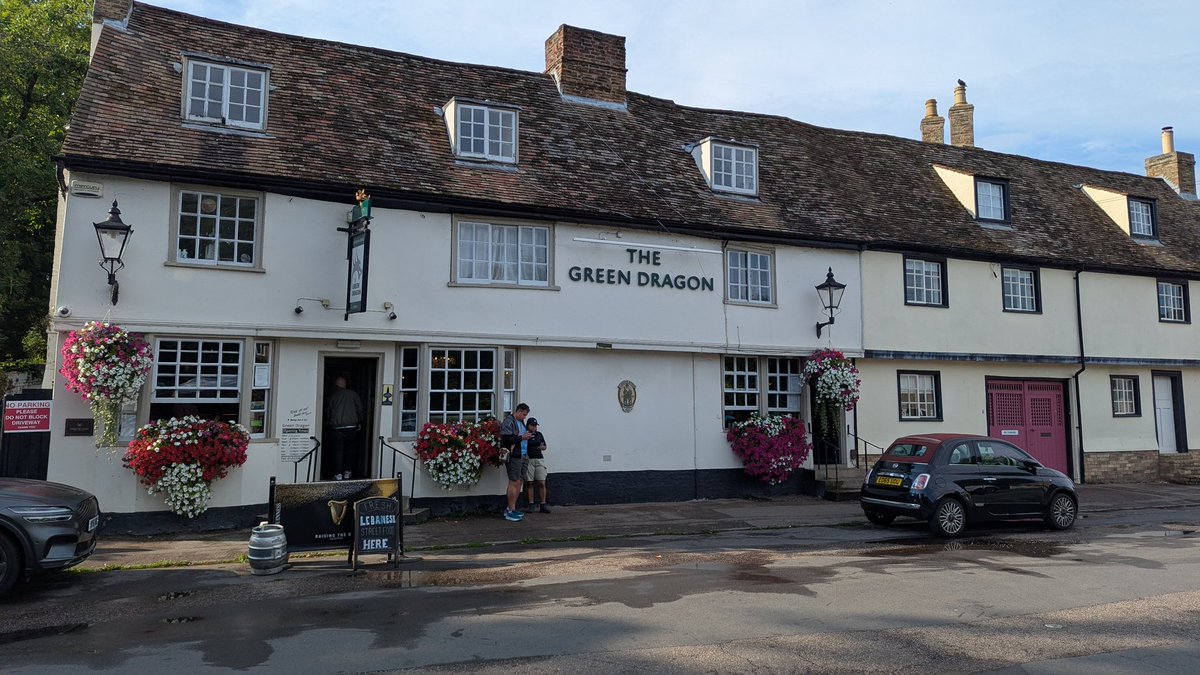 Couple of pints on The Green Dragon - Tolkien drank here and used the pub's name in LOTR. Why'd I ever leave...